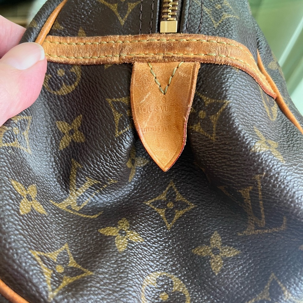 Louis Vuitton women’s hand bag. Shoulder strap .Authentic . Dust bag included